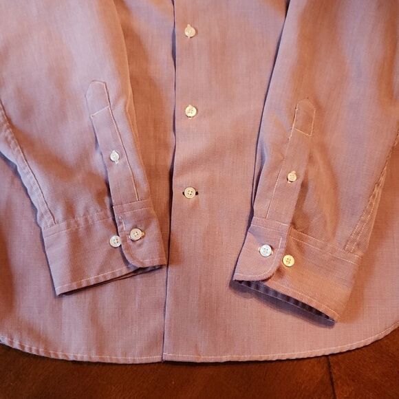 Dockers Long Sleeve Button Down Shirt, Medium, Burgundy & White Woven Gingham - Picture 6 of 7